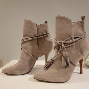 Schatz taupe suede booties